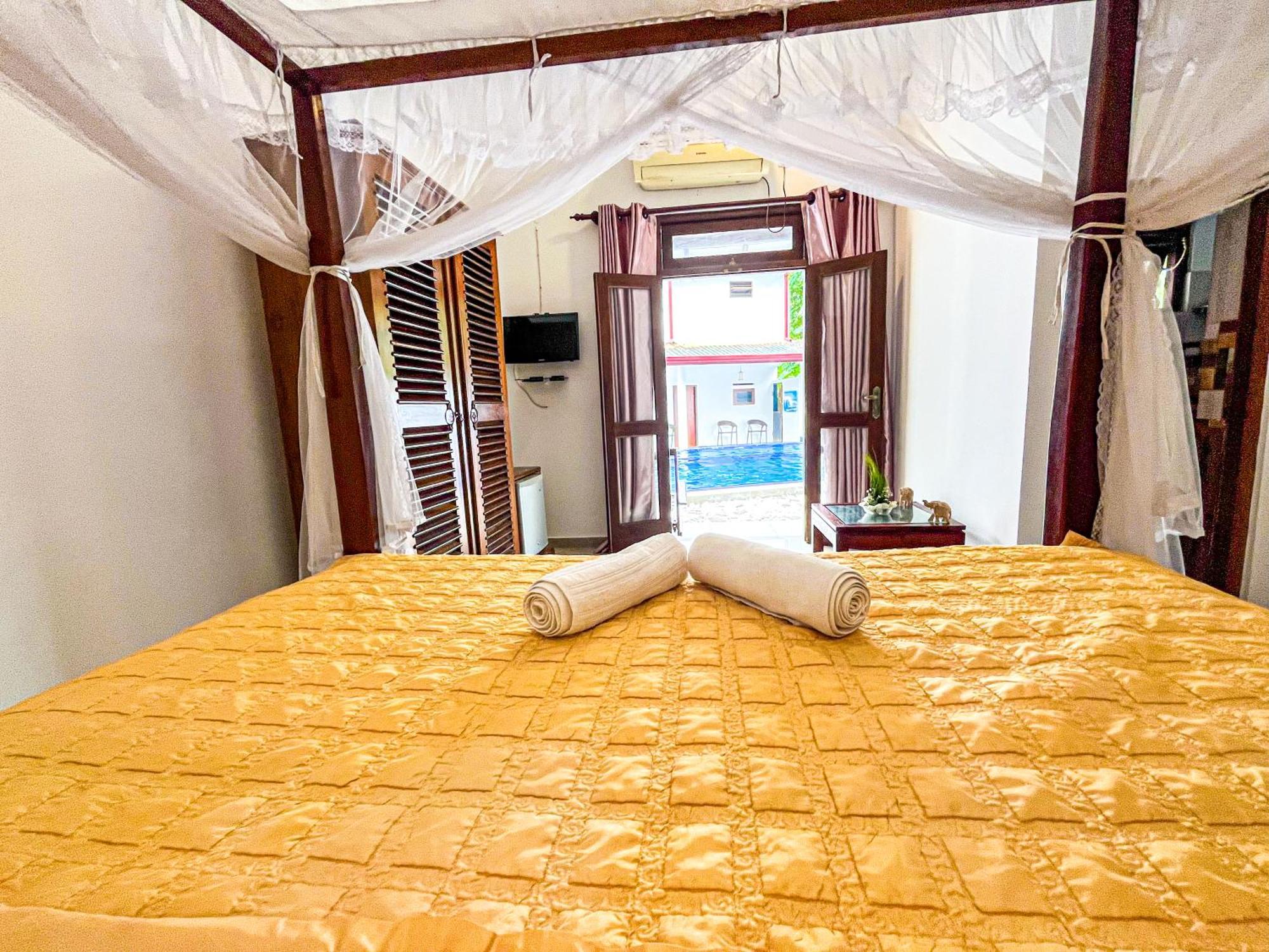 Galle Camellia Esterno foto